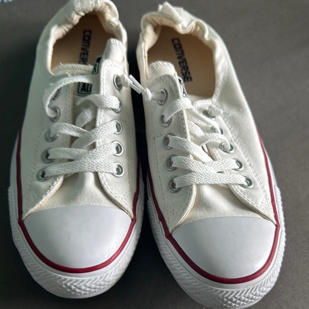 Converse White Canvas Sneakers Classic Style